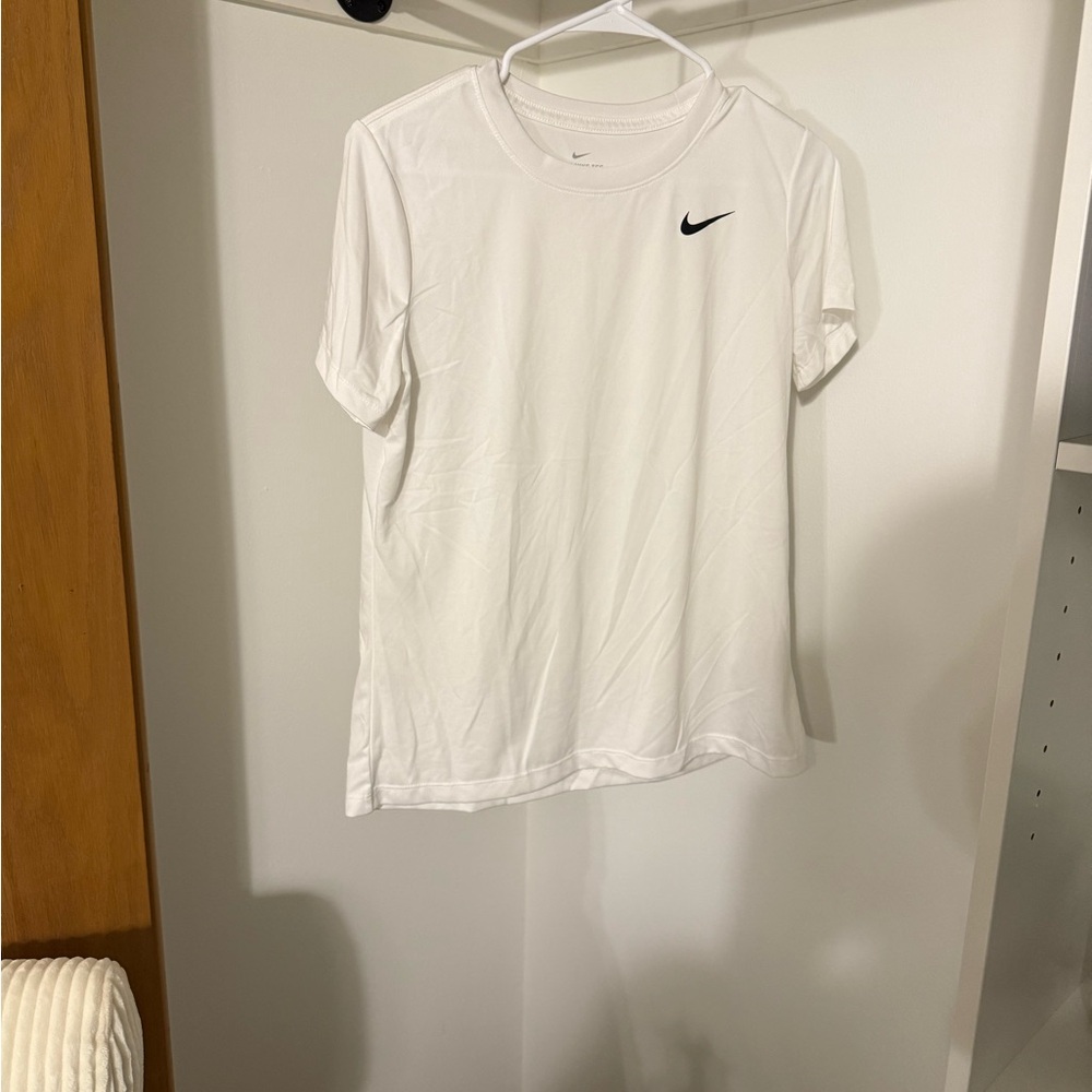 Nike Loose-Fit White Tee with Black Swoosh